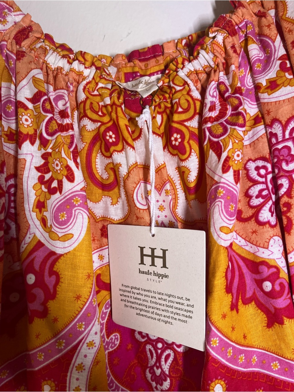 Women's NWT Boho Haute Hippie Pink, Orange & White Paisley Off-Shoulder Blouse - Picture 3 of 7